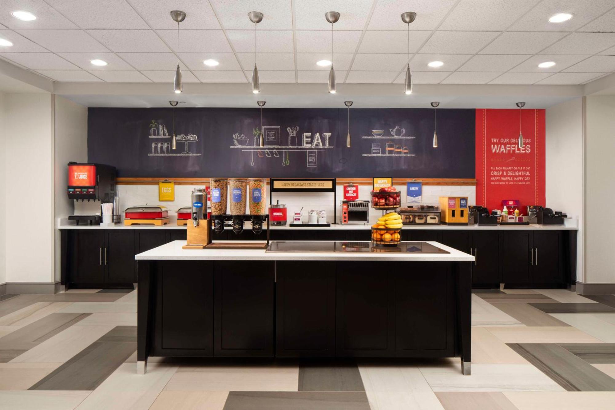 Hampton Inn Stafford / Quantico-Aquia Exteriör bild