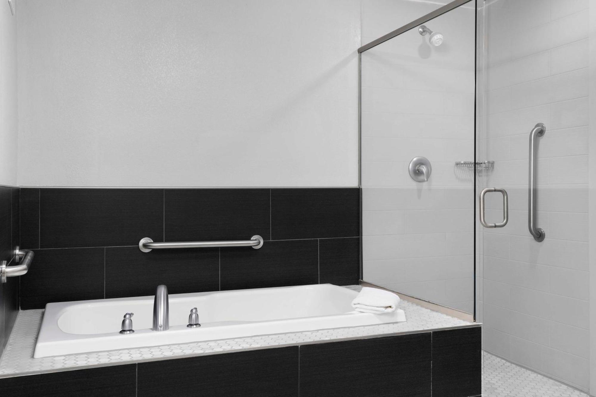 Hampton Inn Stafford / Quantico-Aquia Exteriör bild